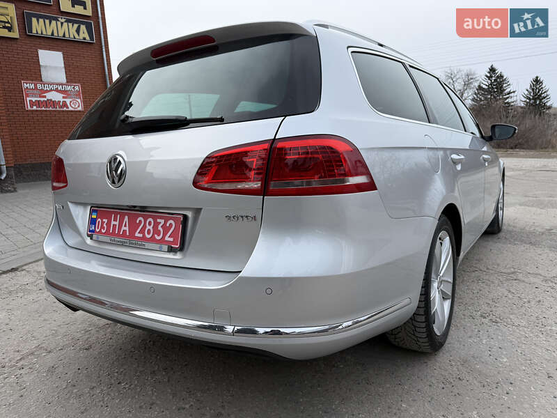 Універсал Volkswagen Passat 2012 в Кременці