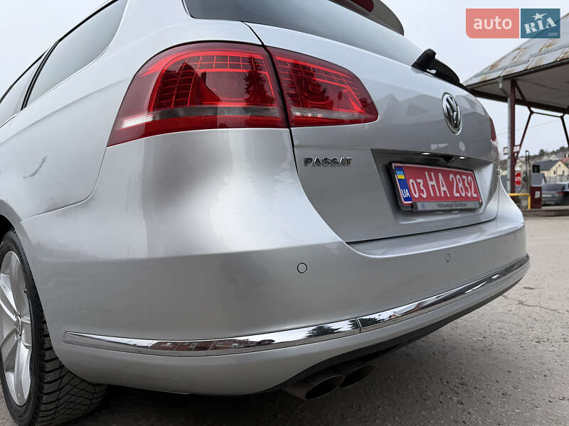 Універсал Volkswagen Passat 2012 в Кременці