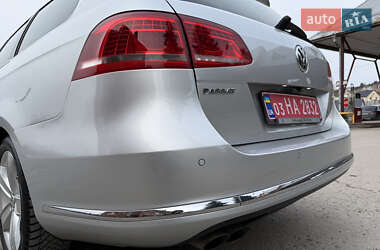Універсал Volkswagen Passat 2012 в 