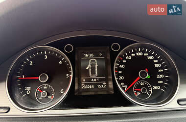 Універсал Volkswagen Passat 2012 в 