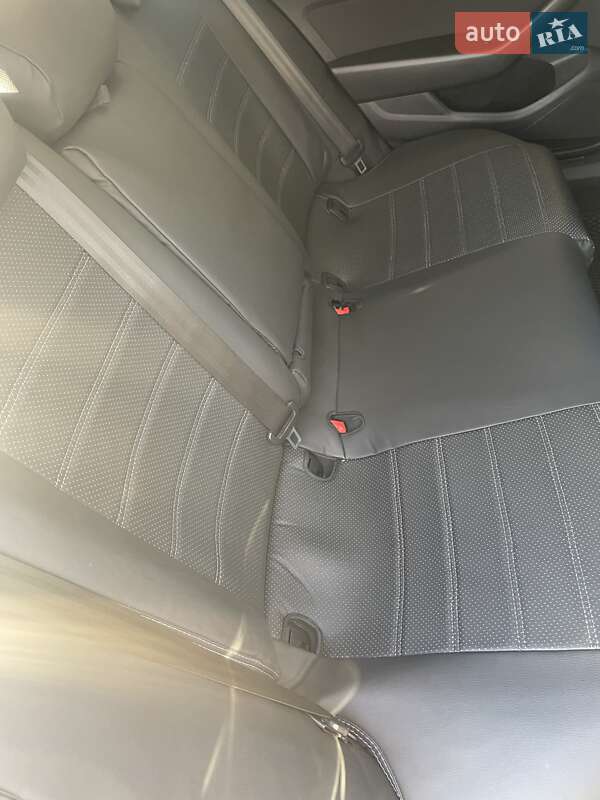 Универсал Volkswagen Passat 2015 в Днепре