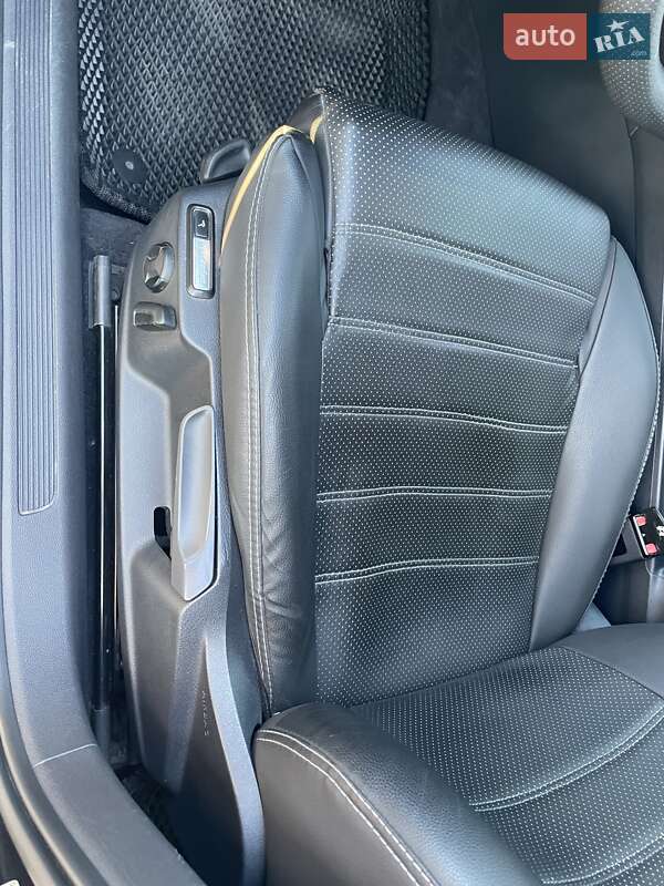 Универсал Volkswagen Passat 2015 в Днепре