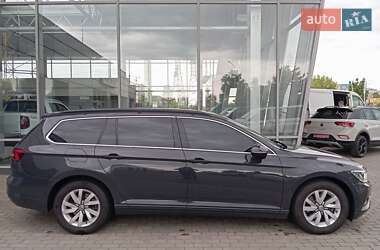 Универсал Volkswagen Passat 2019 в 