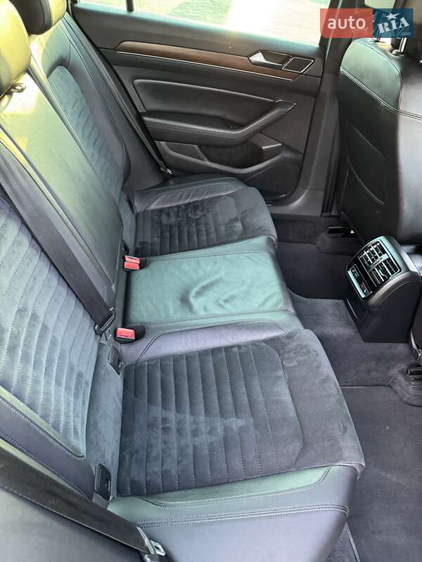 Универсал Volkswagen Passat 2018 в Шепетовке