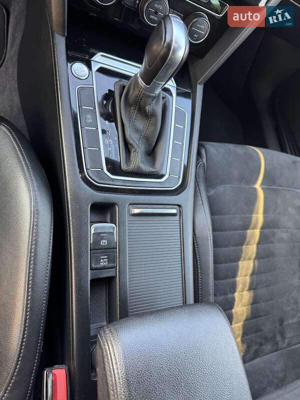 Универсал Volkswagen Passat 2018 в Шепетовке