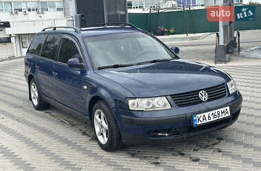Універсал Volkswagen Passat 1998 в 