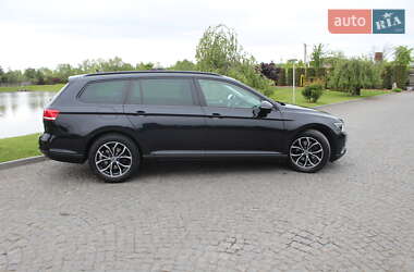 Універсал Volkswagen Passat 2016 в 