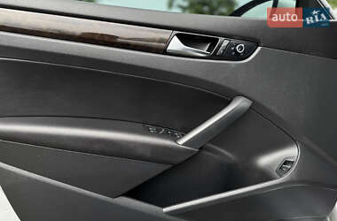 Седан Volkswagen Passat 2014 в 