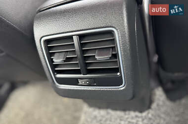 Седан Volkswagen Passat 2014 в 