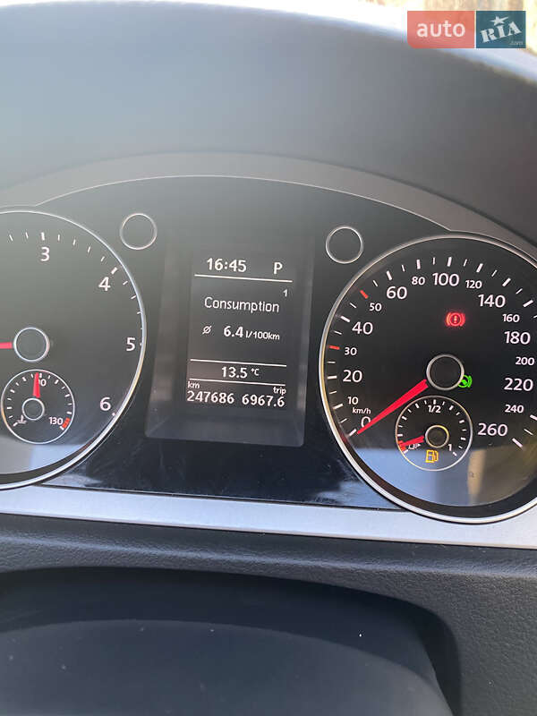 Седан Volkswagen Passat 2010 в Павлограді