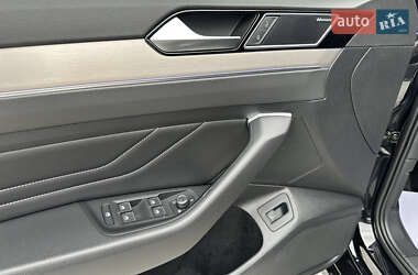Седан Volkswagen Passat 2020 в 