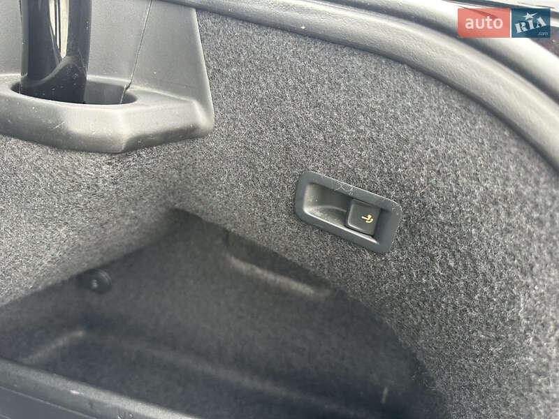 Седан Volkswagen Passat 2020 в Киеве