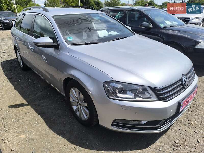 Volkswagen Passat 2011