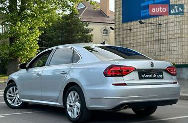 Седан Volkswagen Passat 2018 в 