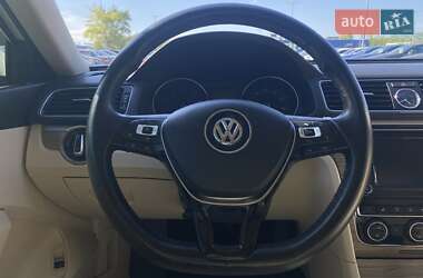 Седан Volkswagen Passat 2016 в 