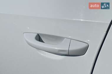 Седан Volkswagen Passat 2016 в 