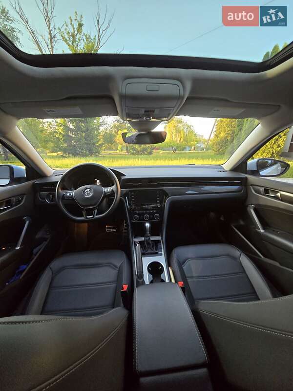Седан Volkswagen Passat 2020 в Харькове