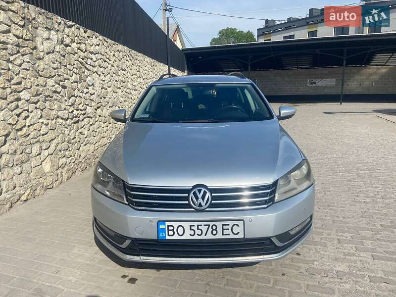 Универсал Volkswagen Passat 2011 в Тернополе