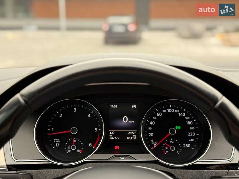 Седан Volkswagen Passat 2015 в Кривому Розі