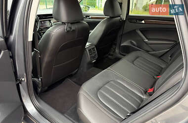 Седан Volkswagen Passat 2020 в 