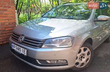 Универсал Volkswagen Passat 2014 в Доброполье