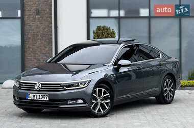 Седан Volkswagen Passat 2015 в Тернополі