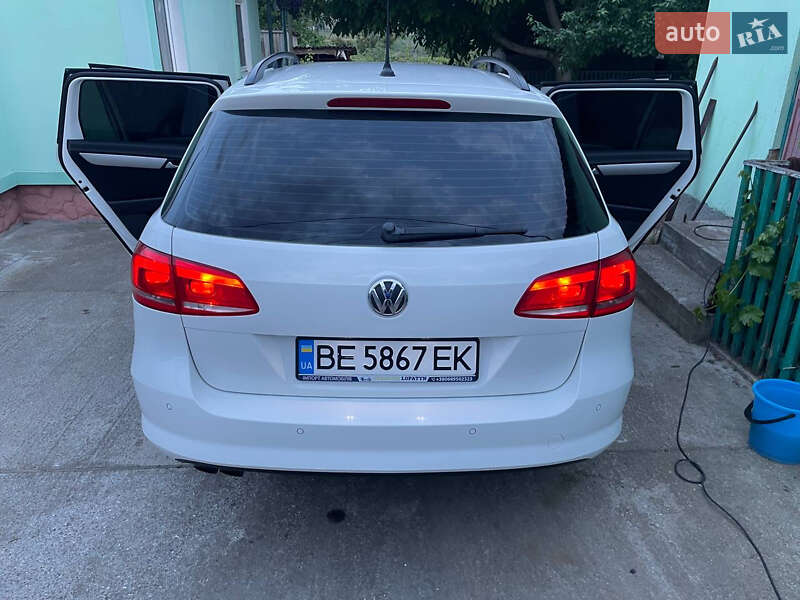 Универсал Volkswagen Passat 2013 в Николаеве фото 6 Универсал Volkswagen Passat 2013 в Николаеве