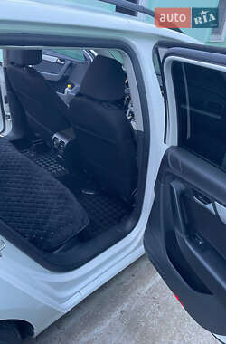 Универсал Volkswagen Passat 2013 в 