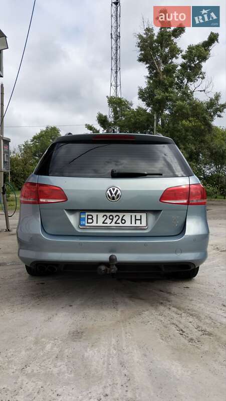 Універсал Volkswagen Passat 2013 в Полтаві
