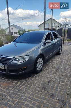 Седан Volkswagen Passat 2007 в Дрогобыче