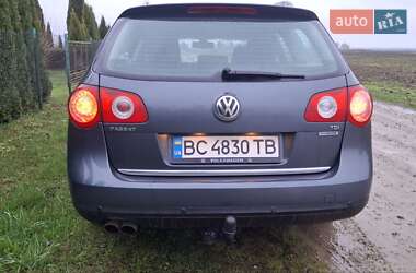 Універсал Volkswagen Passat 2010 в 