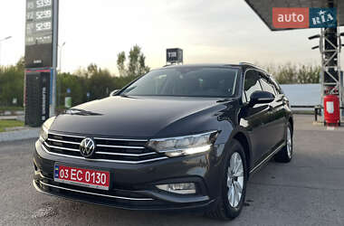 Универсал Volkswagen Passat 2020 в 