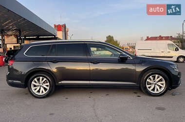 Универсал Volkswagen Passat 2020 в 