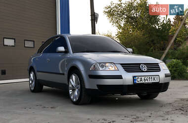 Седан Volkswagen Passat 2001 в 
