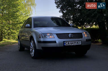 Седан Volkswagen Passat 2001 в 