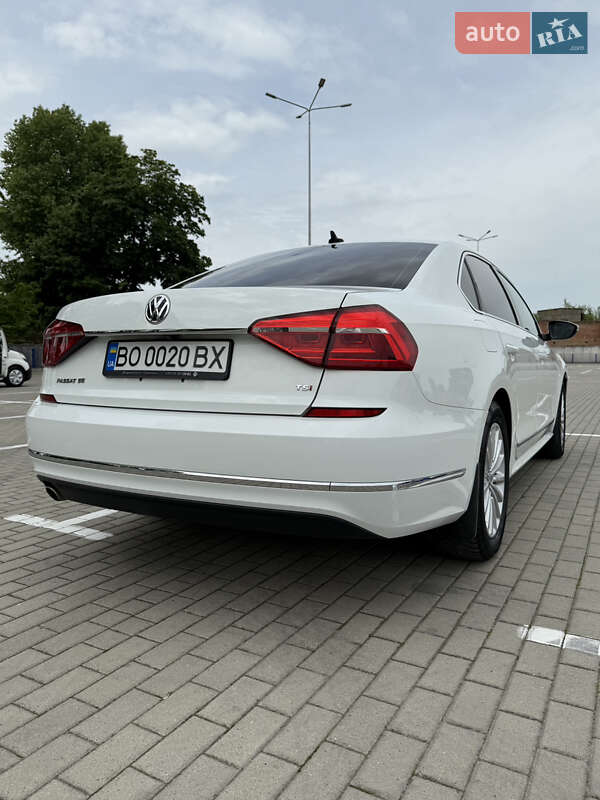 Седан Volkswagen Passat 2016 в Тернополе