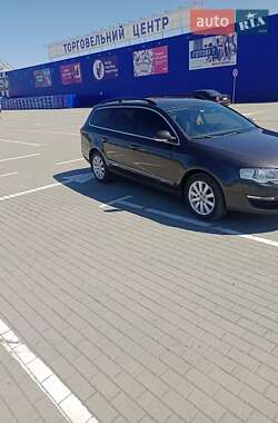 Универсал Volkswagen Passat 2009 в 