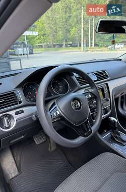 Седан Volkswagen Passat 2018 в 