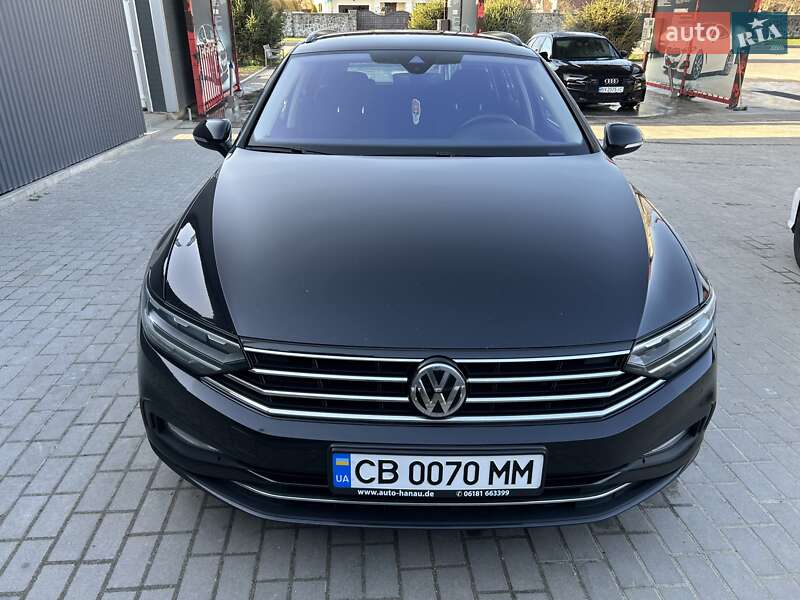 Універсал Volkswagen Passat 2020 в Чернігові