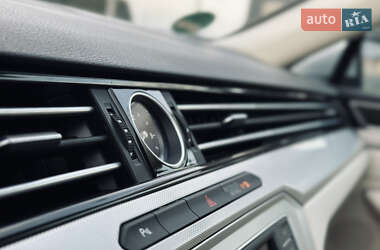 Универсал Volkswagen Passat 2016 в 