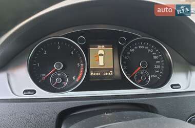Универсал Volkswagen Passat 2011 в Львове