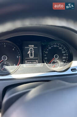 Универсал Volkswagen Passat 2010 в 