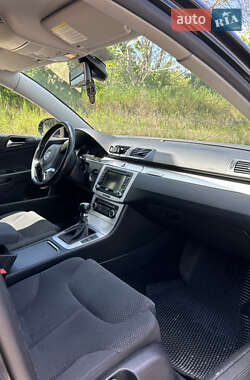 Универсал Volkswagen Passat 2010 в 