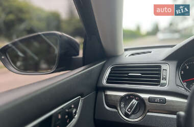 Седан Volkswagen Passat 2016 в 