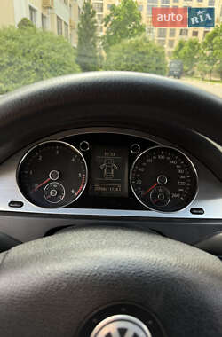 Седан Volkswagen Passat 2008 в 