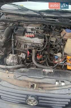 Универсал Volkswagen Passat 1995 в 