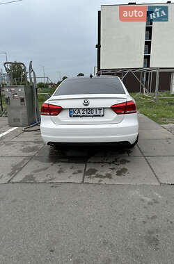 Седан Volkswagen Passat 2014 в 