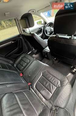 Универсал Volkswagen Passat 2012 в 