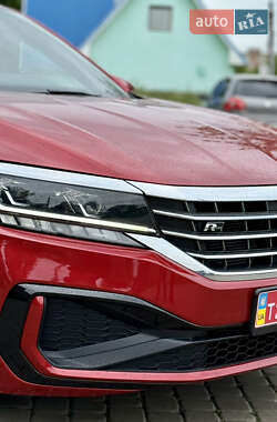 Седан Volkswagen Passat 2022 в 