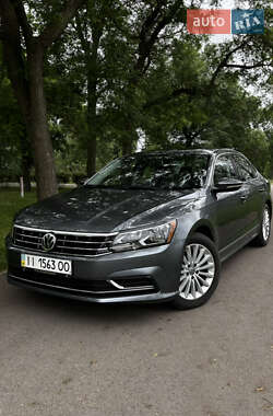 Седан Volkswagen Passat 2016 в 